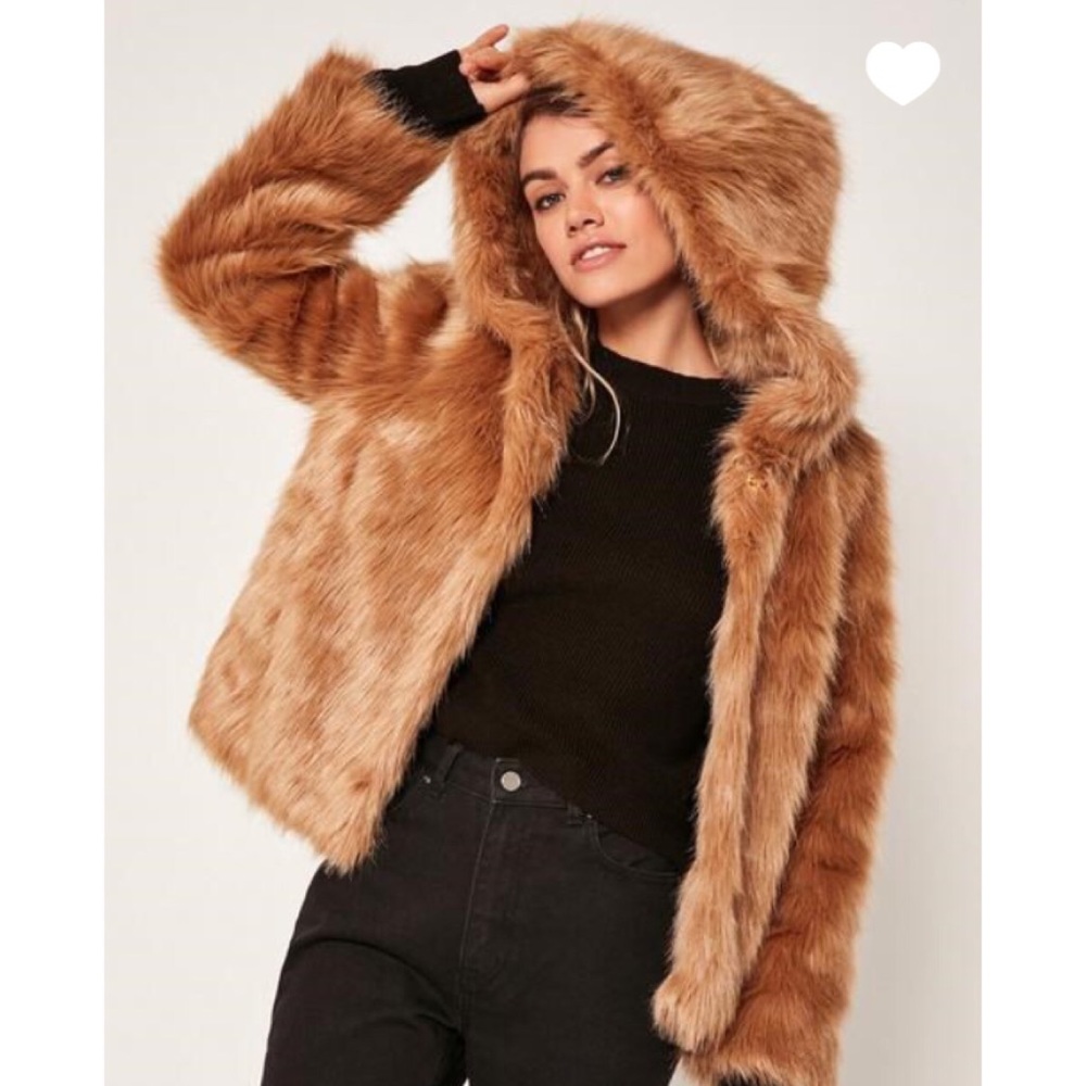 💥SOLD💥 Missguided faux fur coat with hood sz 4